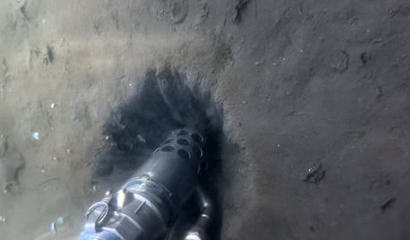 targeted hydraulic dredging 